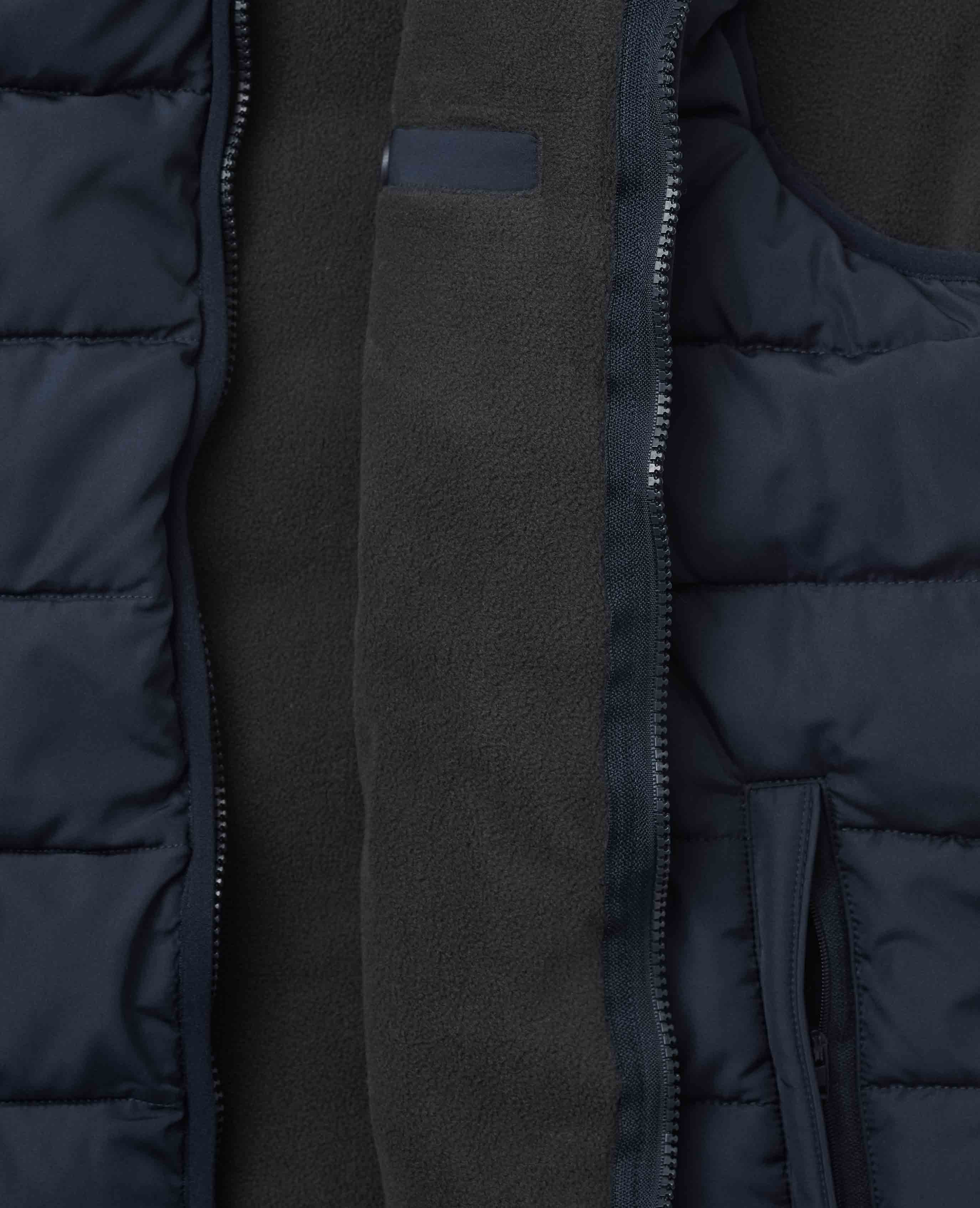100% Recycled Navy Quilted Gilet - Image 5