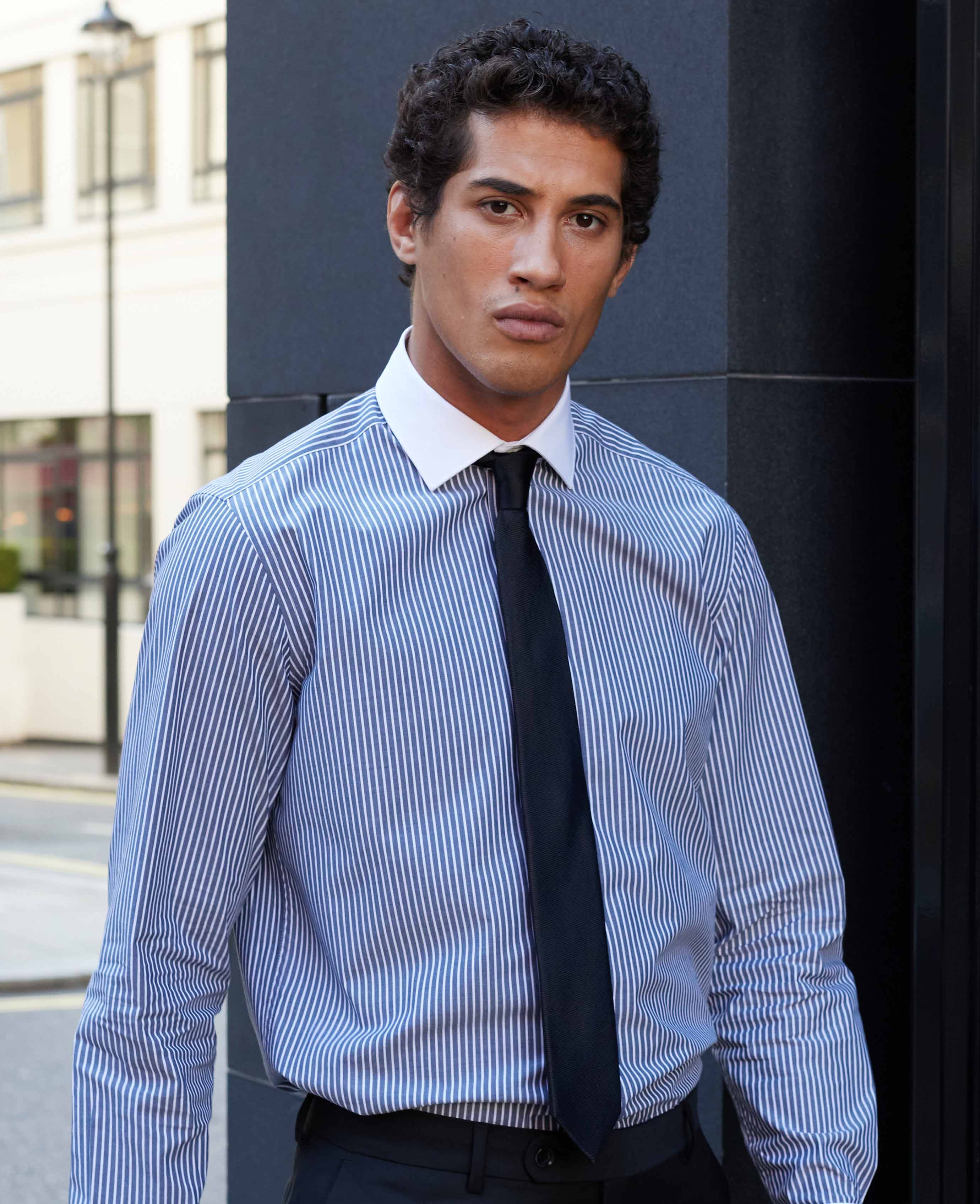 Black Fine Twill Skinny Silk Tie - Image 3