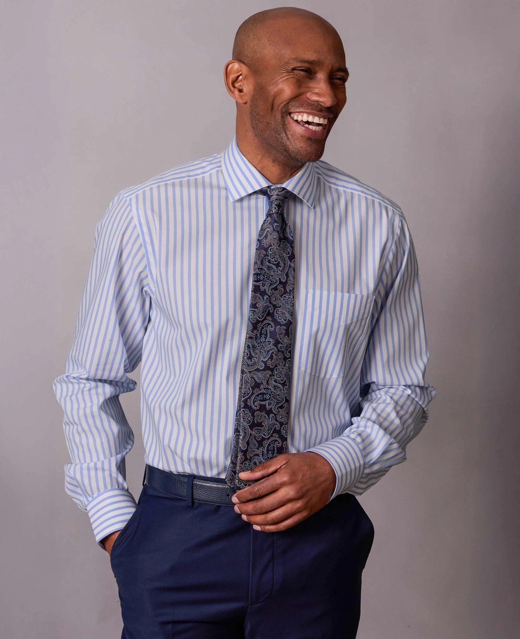 Blue White Stripe Cotton Poplin Classic Fit Formal Shirt - Single Cuff - Image 2