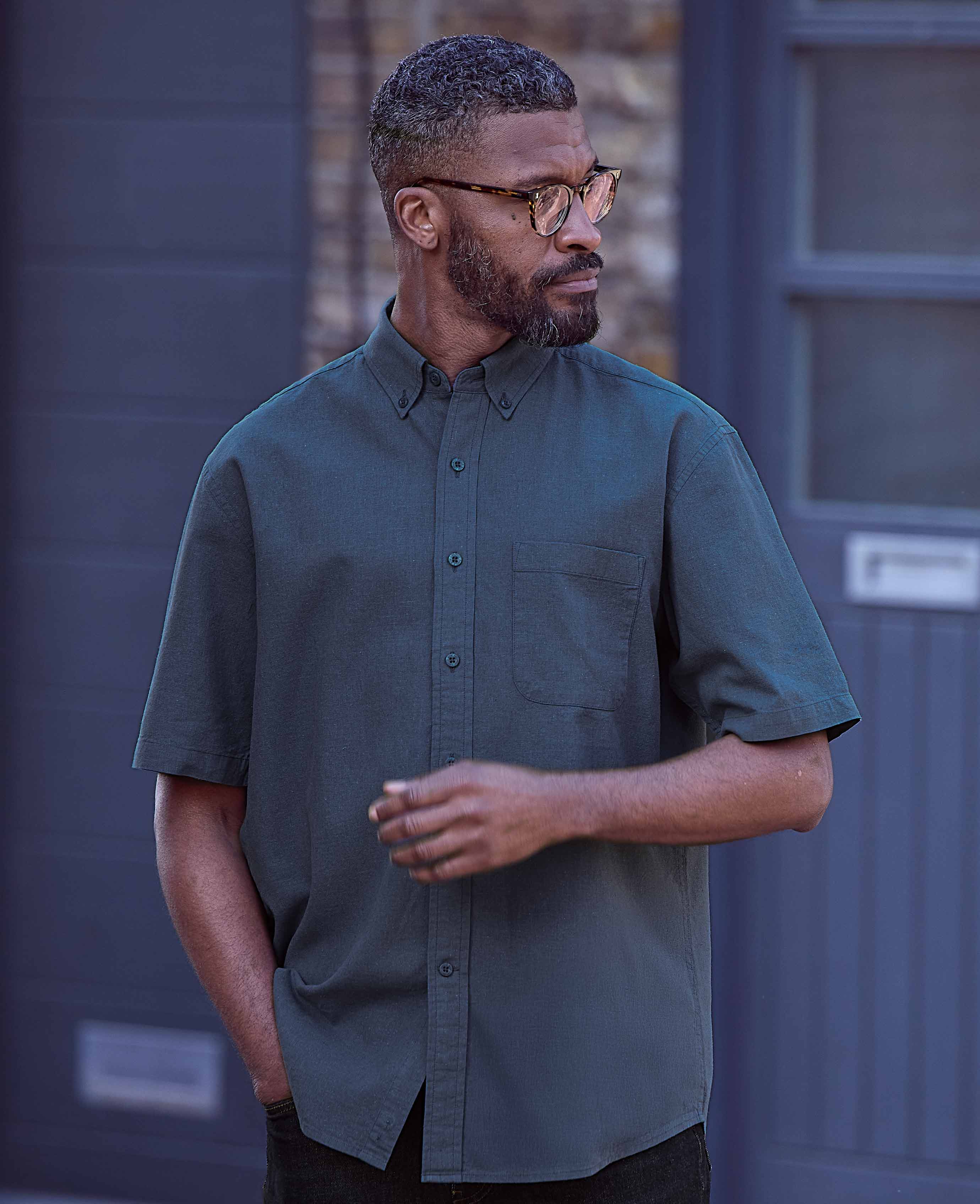 Dark Blue Linen Cotton Classic Fit Button-Down Short Sleeve Casual Shirt - Image 3