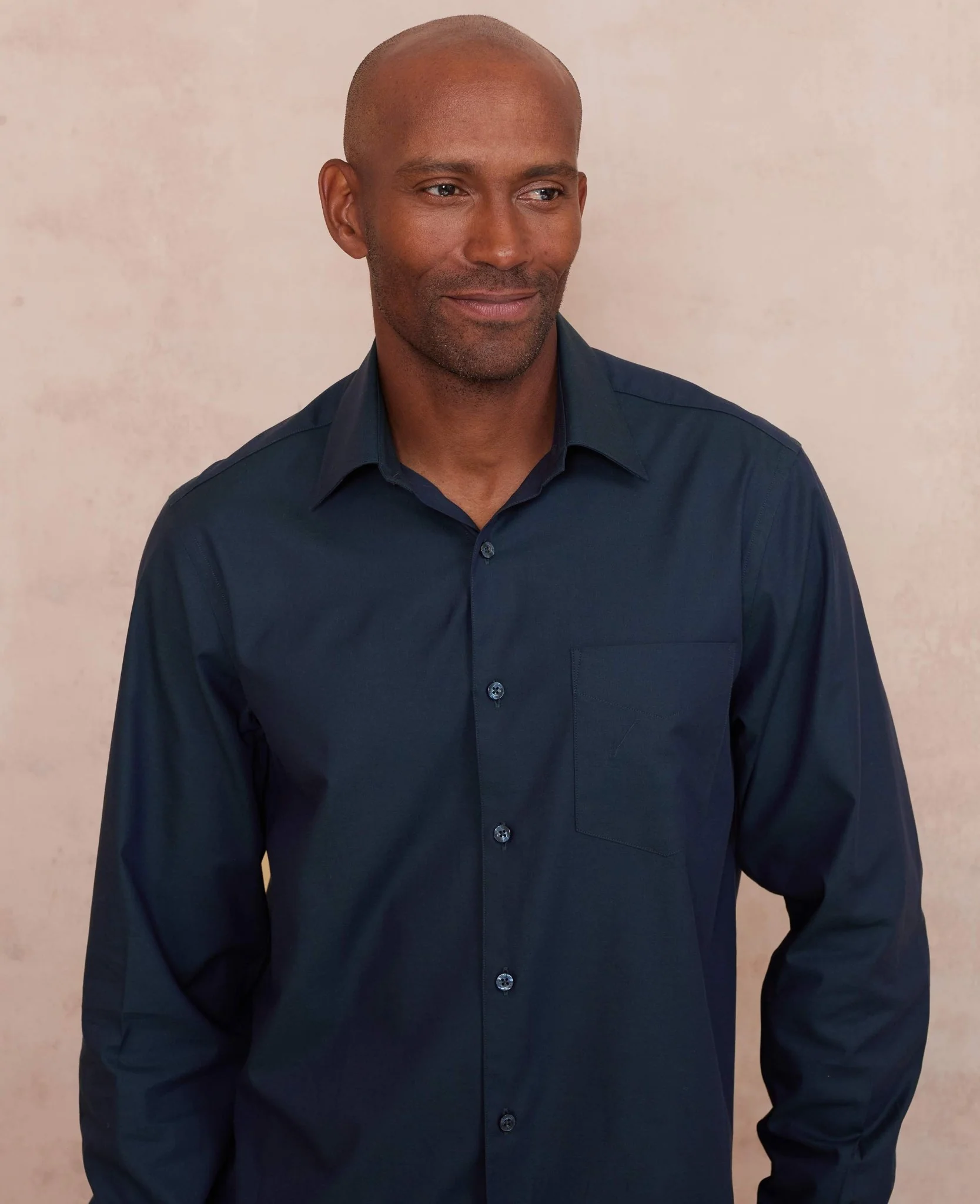 Navy Cotton Herringbone Classic Fit Formal Shirt - Single Cuff - Image 3