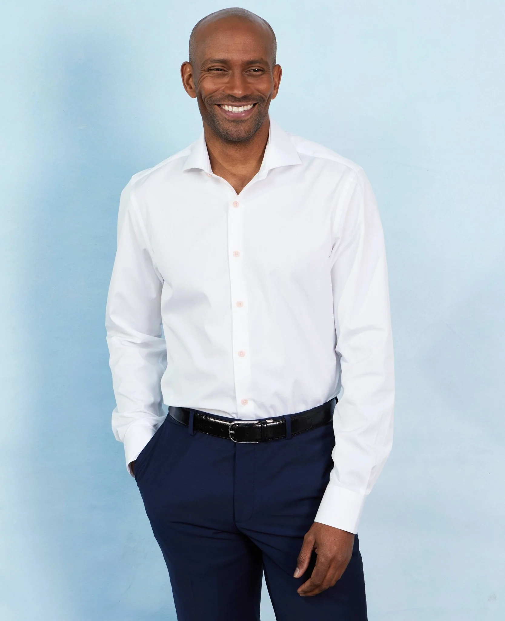 White Cotton Slim Fit Smart-Casual Shirt With Contrast Buttons - Single Cuff - Image 4
